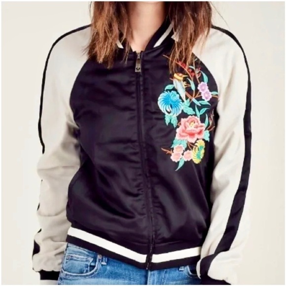 True Religion NWT Black Satin Embroidered Flower Bomber Jacket Size Small - Picture 1 of 9